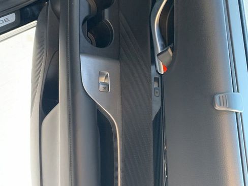 Used 2023 Hyundai Palisade Calligraphy image 24