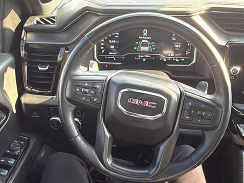 Used 2023 GMC Sierra 1500 AT4 w/ AT4 Premium Package AWD/4WD image 20