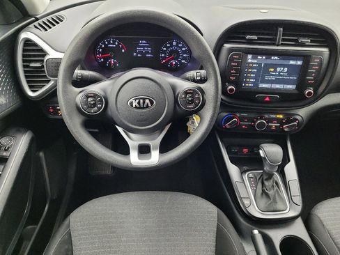 Used 2021 Kia Soul S FWD image 22