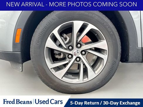 Certified 2023 Buick Envision Essence image 11