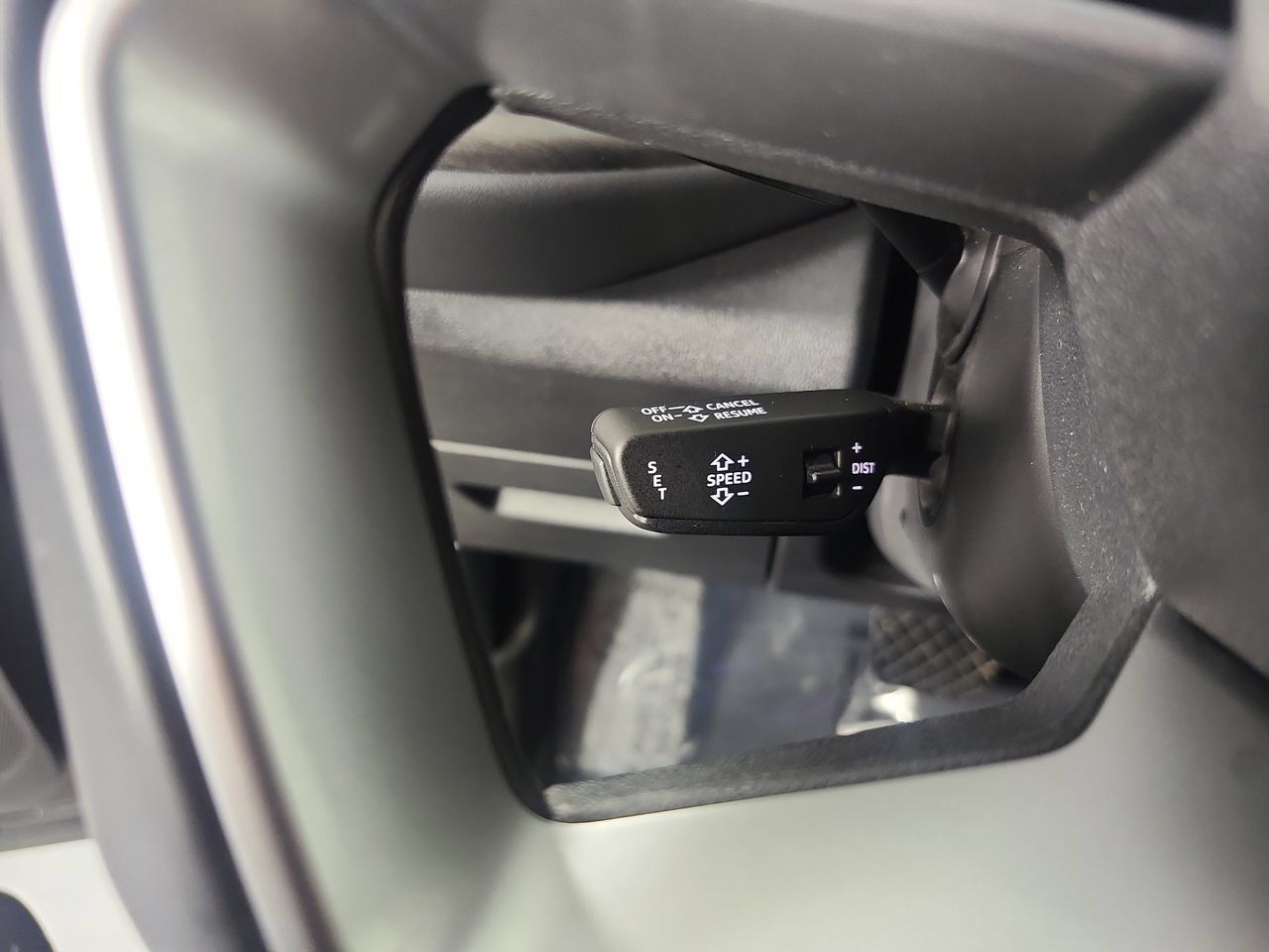 Used 2025 Audi Q5 Premium w/ Convenience Package AWD/4WD image 14