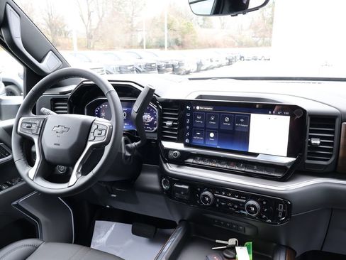 New 2026 Chevrolet Silverado 2500 High Country w/ Midnight Edition AWD/4WD image 33