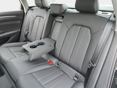 New 2026 Audi A6 Premium Plus image 14