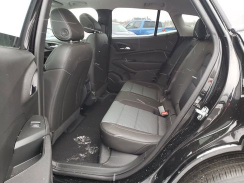 New 2026 Chevrolet Trax LT w/ Sunroof Package image 23