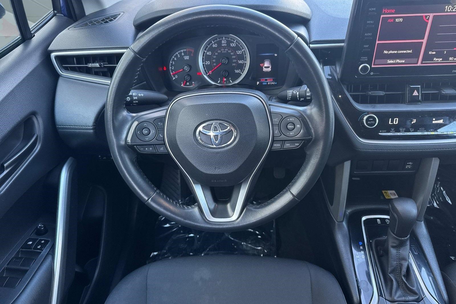 Used 2022 Toyota Corolla Cross LE FWD image 30