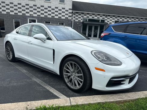 Used 2017 Porsche Panamera 4S AWD/4WD image 1