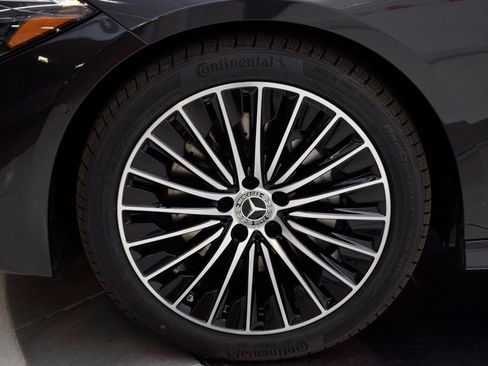 New 2026 Mercedes-Benz CLE 300 4MATIC Coupe image 12