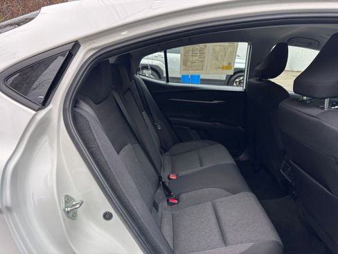 Used 2025 Toyota Camry LE image 38