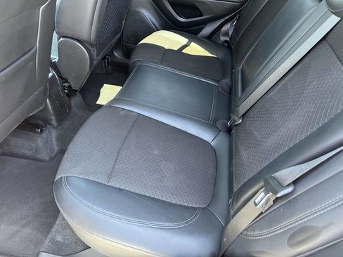Used 2019 Buick Encore Preferred w/ Safety Package FWD image 10