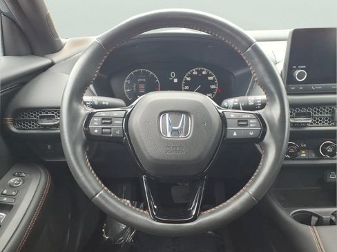Certified 2025 Honda HR-V Sport image 14