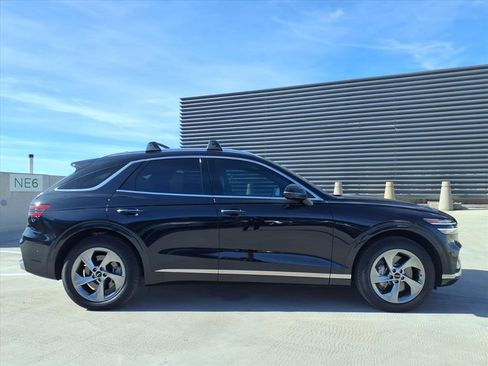 Certified 2026 Genesis GV70 2.5T Advanced image 7