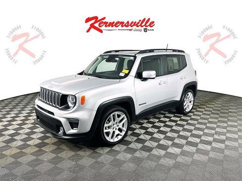 Used 2021 Jeep Renegade Latitude image 3