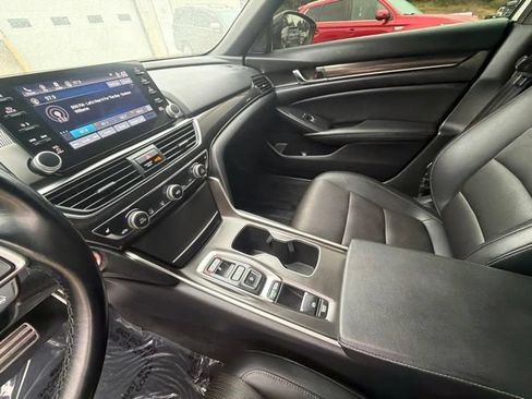 Used 2021 Honda Accord Sport image 24