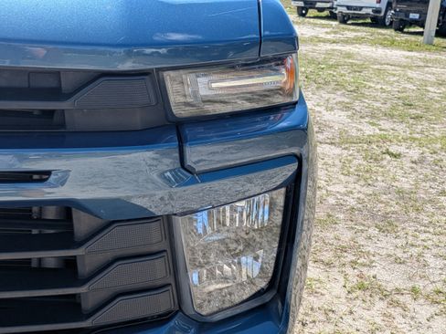 Used 2024 Chevrolet Silverado 2500 Custom w/ Custom Value Package AWD/4WD image 10