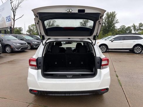 Used 2017 Subaru Impreza 2.0i AWD/4WD image 22