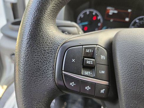 Used 2024 Ford Transit 350 XLT RWD image 29