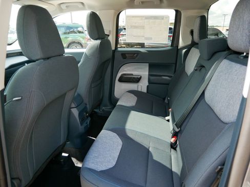 New 2025 Ford Maverick XLT w/ XLT Luxury Package AWD/4WD image 8