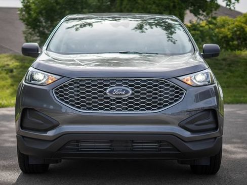 New 2024 Ford Edge SE AWD/4WD image 2