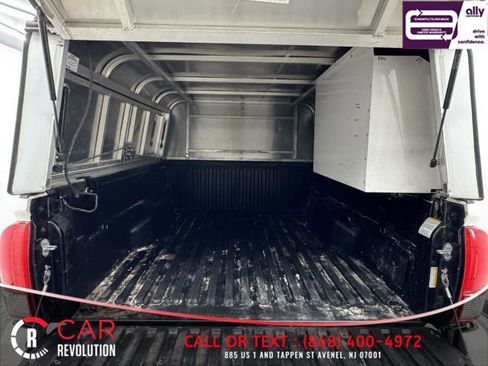 Used 2021 Toyota Tacoma SR5 image 8