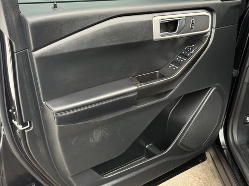 Used 2022 Ford Explorer 4WD Police Interceptor image 9