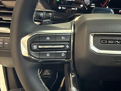 New 2026 GMC Acadia Denali w/ Super Cruise Package image 34