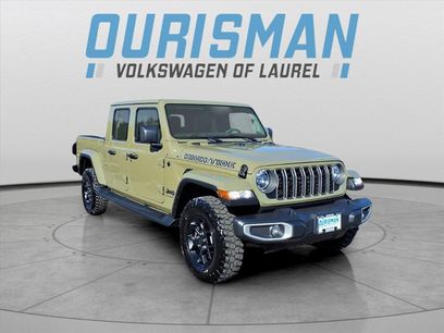 Used 2025 Jeep Gladiator Sport
