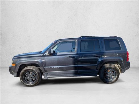 Used 2016 Jeep Patriot Sport w/ Power Value Group image 9