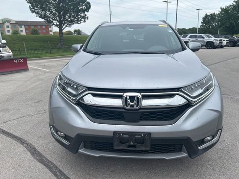 Used 2017 Honda CR-V Touring image 2
