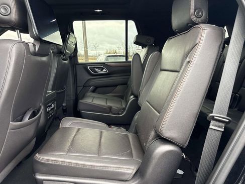 Used 2023 Chevrolet Tahoe High Country w/ Premium Package 2 AWD/4WD image 10