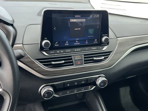 New 2026 Nissan Altima 2.5 SV image 9