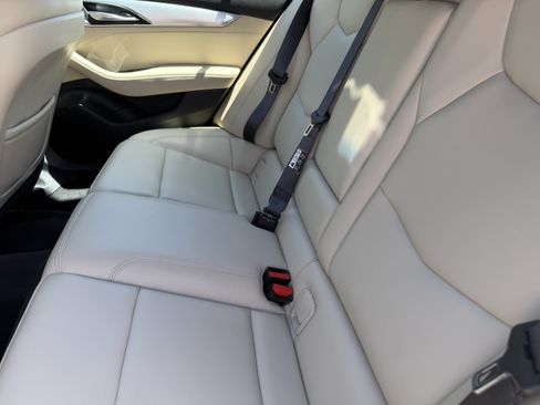 Used 2021 Cadillac CT5 Luxury RWD image 14