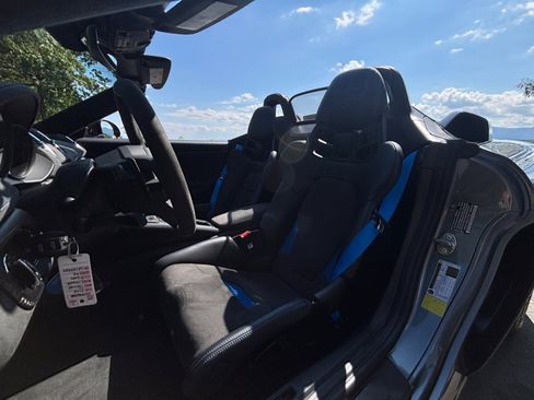 Certified 2025 Porsche 718 Boxster Spyder RS image 19