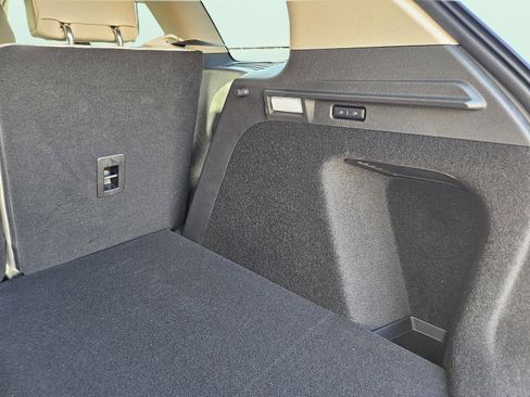 New 2026 Lincoln Corsair Premiere image 25