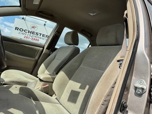 Used 2003 Toyota Corolla CE FWD image 6