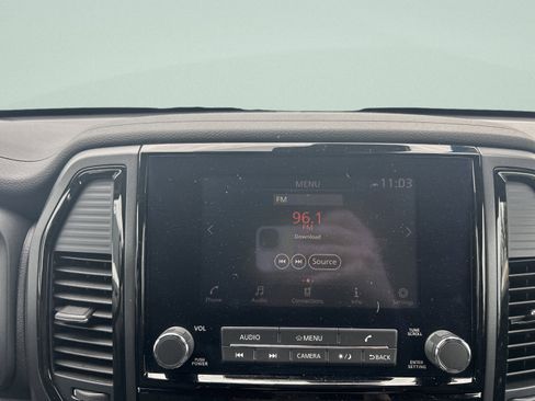 Used 2024 Nissan Titan SV w/ SV Bronze Edition Package image 56