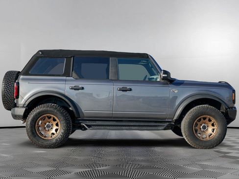 Certified 2022 Ford Bronco Wildtrak AWD/4WD image 4