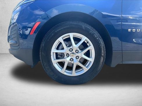 Used 2023 Chevrolet Equinox LS FWD image 10