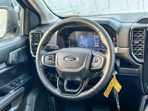 Certified 2024 Ford Ranger XLT image 17