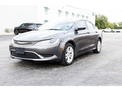 Used 2015 Chrysler 200 Limited w/ Convenience Group