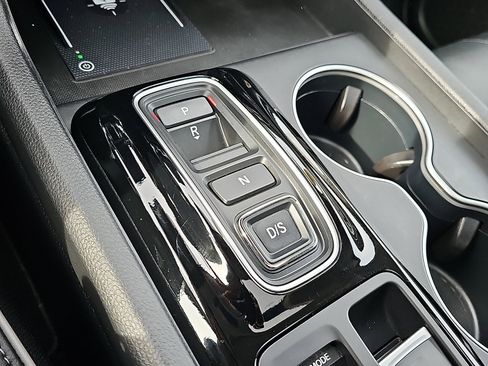 Used 2023 Honda Pilot Elite image 17