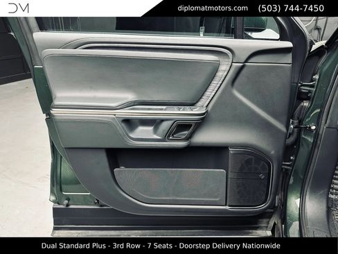Used 2024 Rivian R1S Adventure AWD/4WD image 25