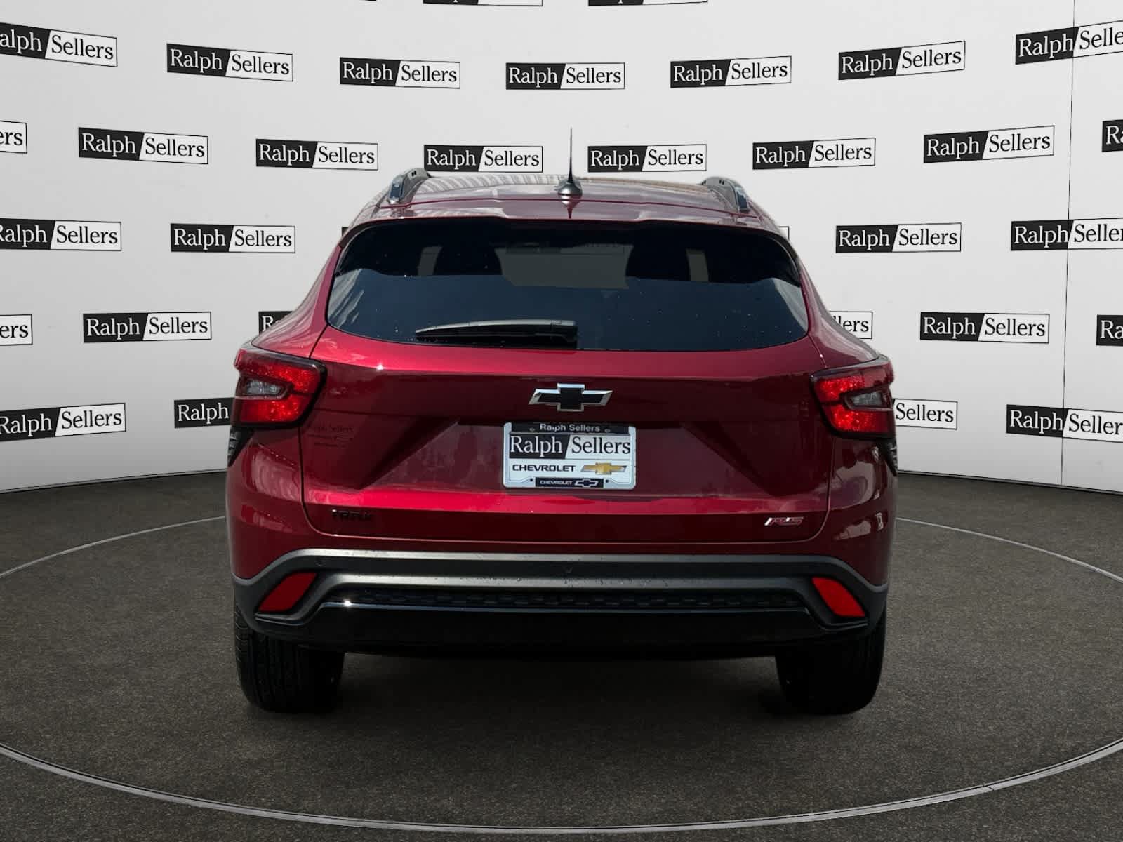 Used 2025 Chevrolet Trax RS w/ Driver Confidence Package FWD image 5