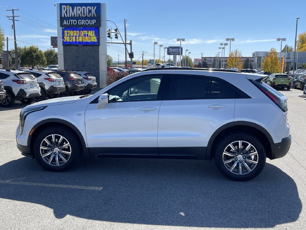 Used 2022 Cadillac XT4 Sport AWD/4WD image 4