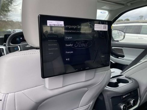 New 2026 Ford Expedition Max Platinum w/ Platinum Ultimate Package image 12