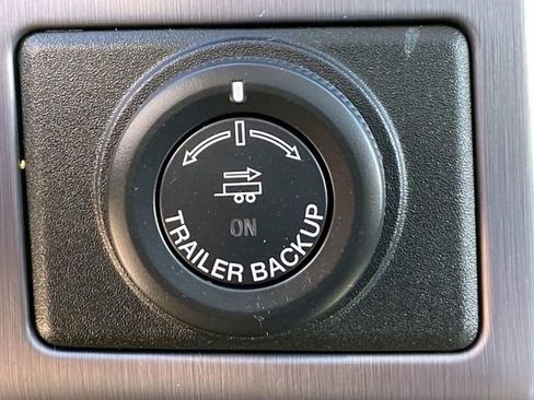 Used 2020 Ford Expedition Platinum image 22