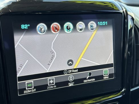 Used 2018 Chevrolet Traverse Premier w/ Driver Confidence II Package FWD image 24