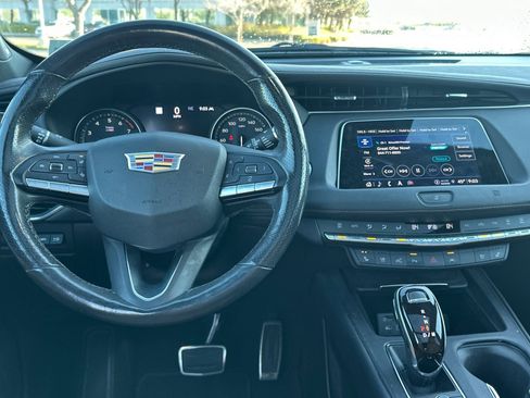 Used 2021 Cadillac XT4 Sport image 16