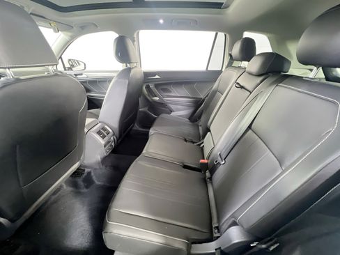 Used 2022 Volkswagen Tiguan SE image 23