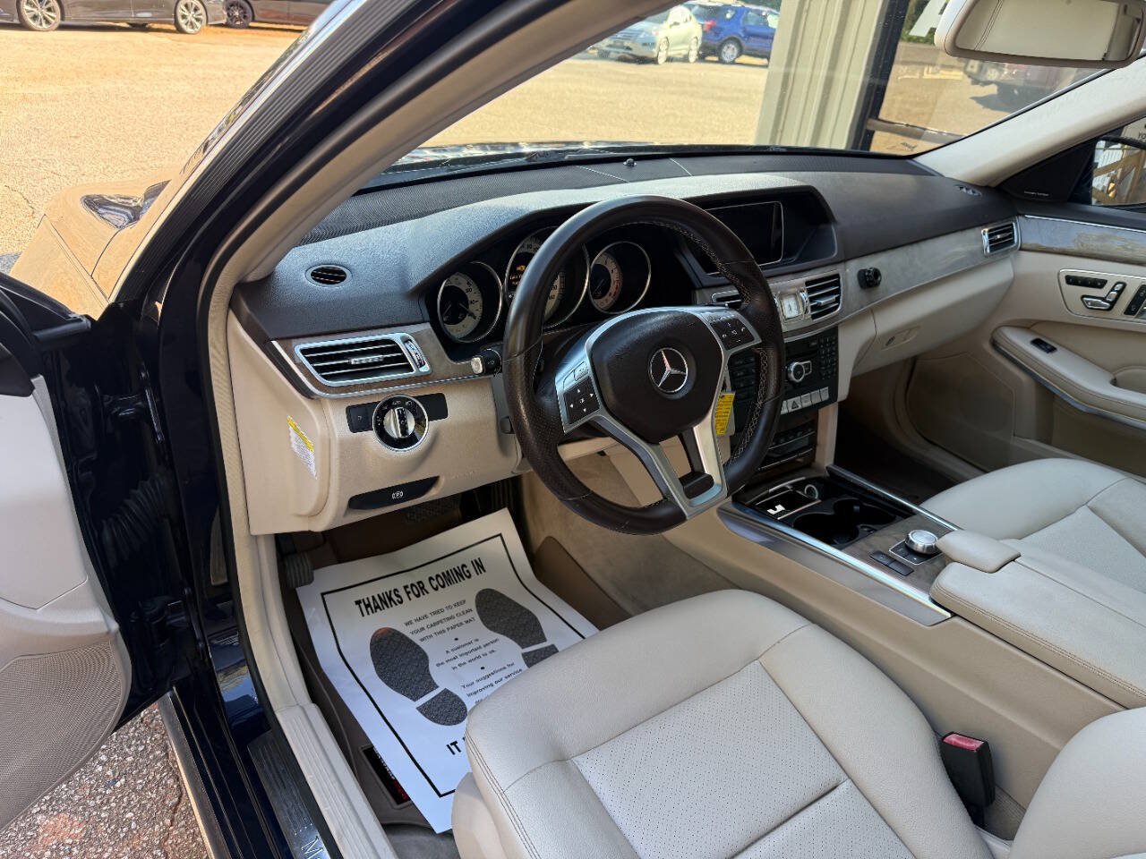 Used 2014 Mercedes-Benz E 350 4MATIC Wagon w/ Premium 1 Package image 10