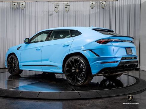 Used 2024 Lamborghini Urus S AWD/4WD image 5